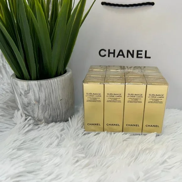🎉HPx2🎉Chanel Sublimage La Creme Lumiere Lot - Picture 2 of 5